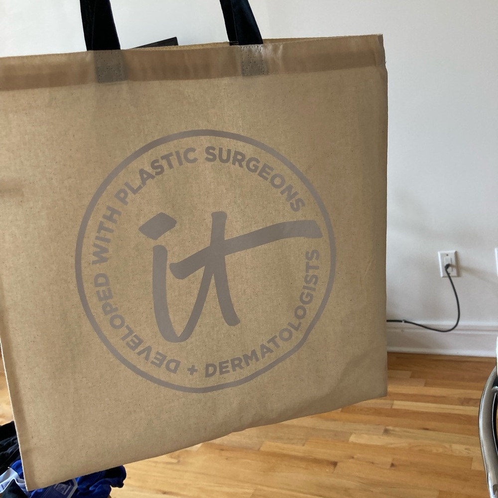 IT Cosmetics Tote Bag